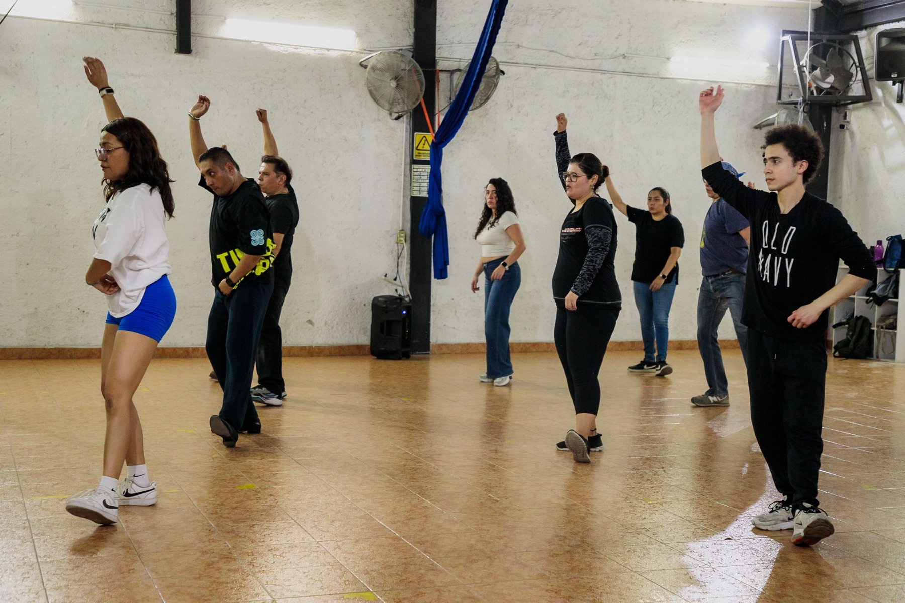 Clases y comunidad en Azúcar Dance Studio